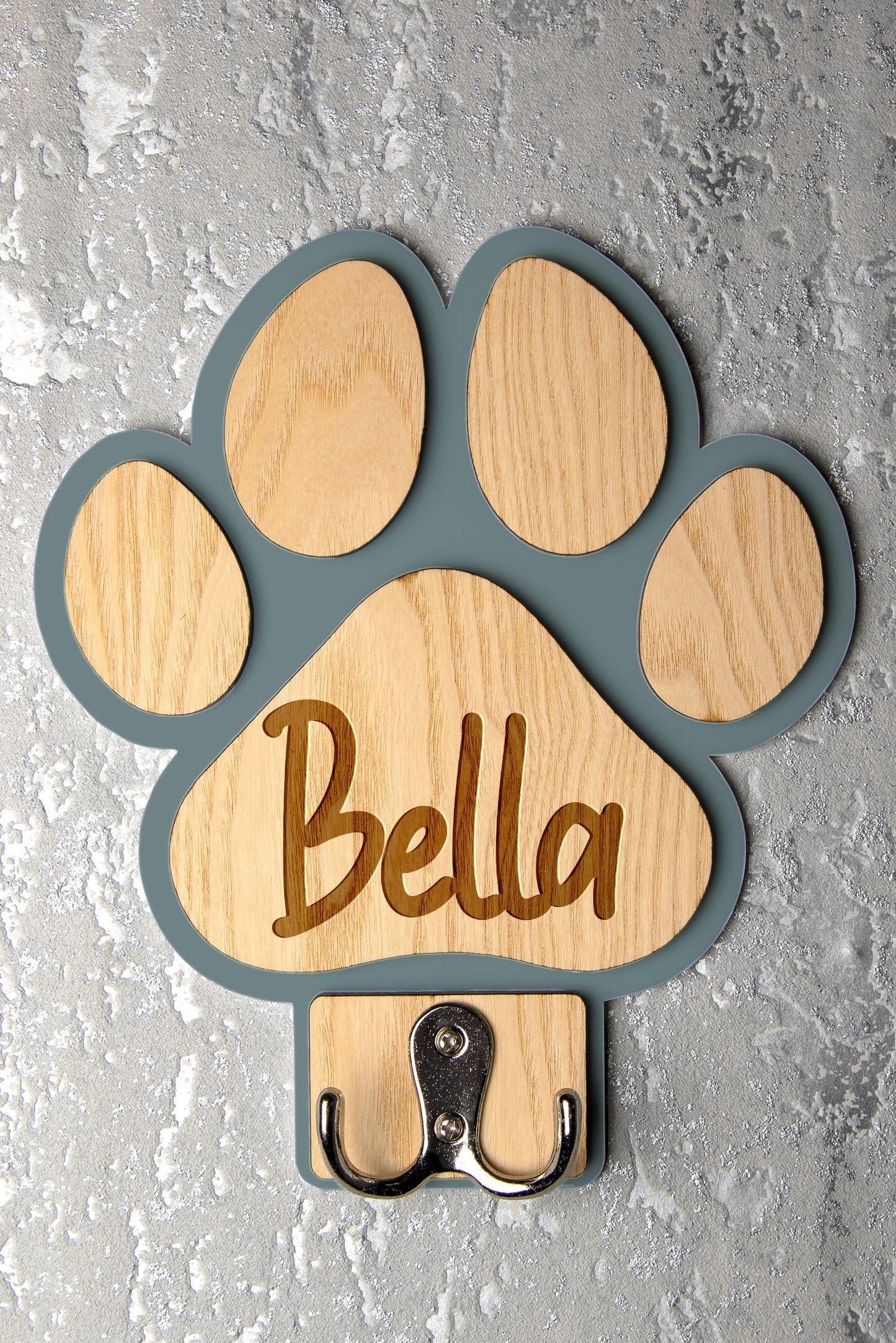 Personalised Paw Shaped Dog Lead Holder 🐾