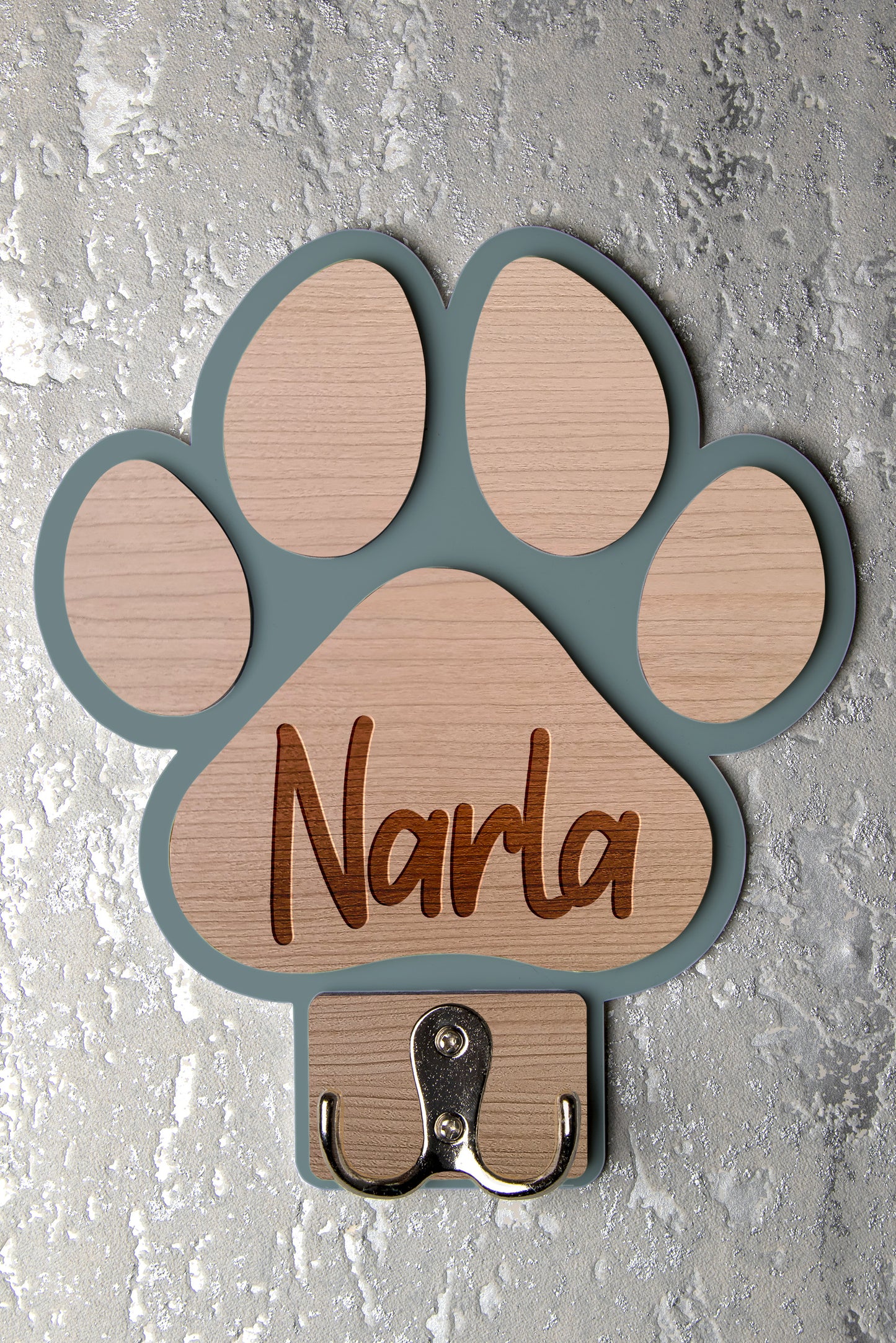 Personalised Paw Shaped Dog Lead Holder 🐾